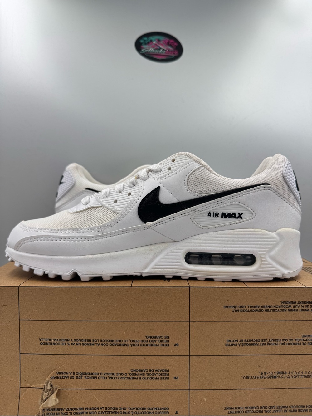 Nike Air Max 90 White Black BRAND NEW Size 10 Women - Picture 6 of 8